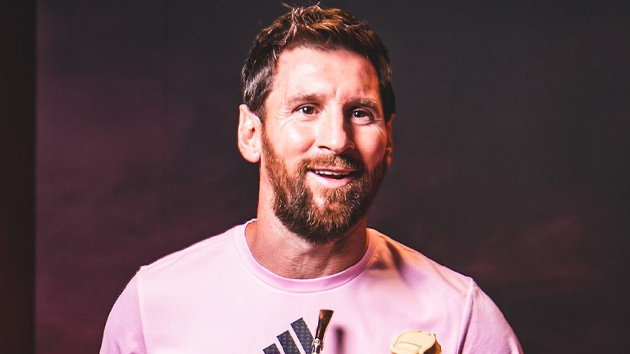 Lionel Messi, İspanyol kulübünü satın aldı