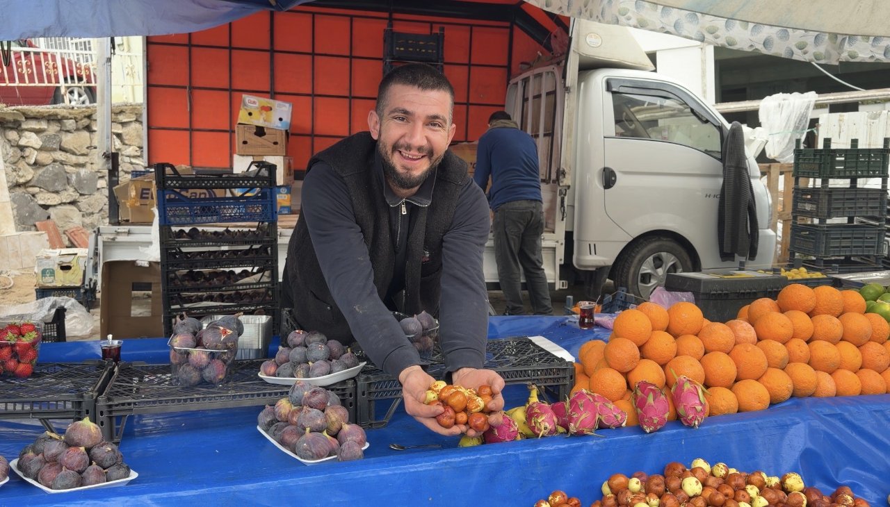 “Ölümsüzlük meyvesi” bu yıl bol çıktı! Kilosu 80 TL’yi buluyor