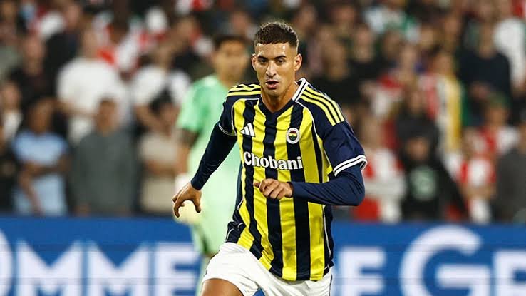 Mert Müldür sakat mı, neden yok? Rizespor-Fenerbahçe maçında kimler eksik?