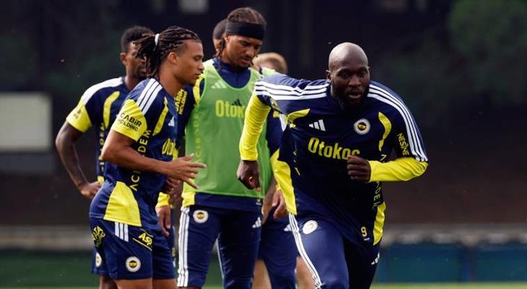 Mert Müldür sakat mı, neden yok? Rizespor-Fenerbahçe maçında kimler eksik?