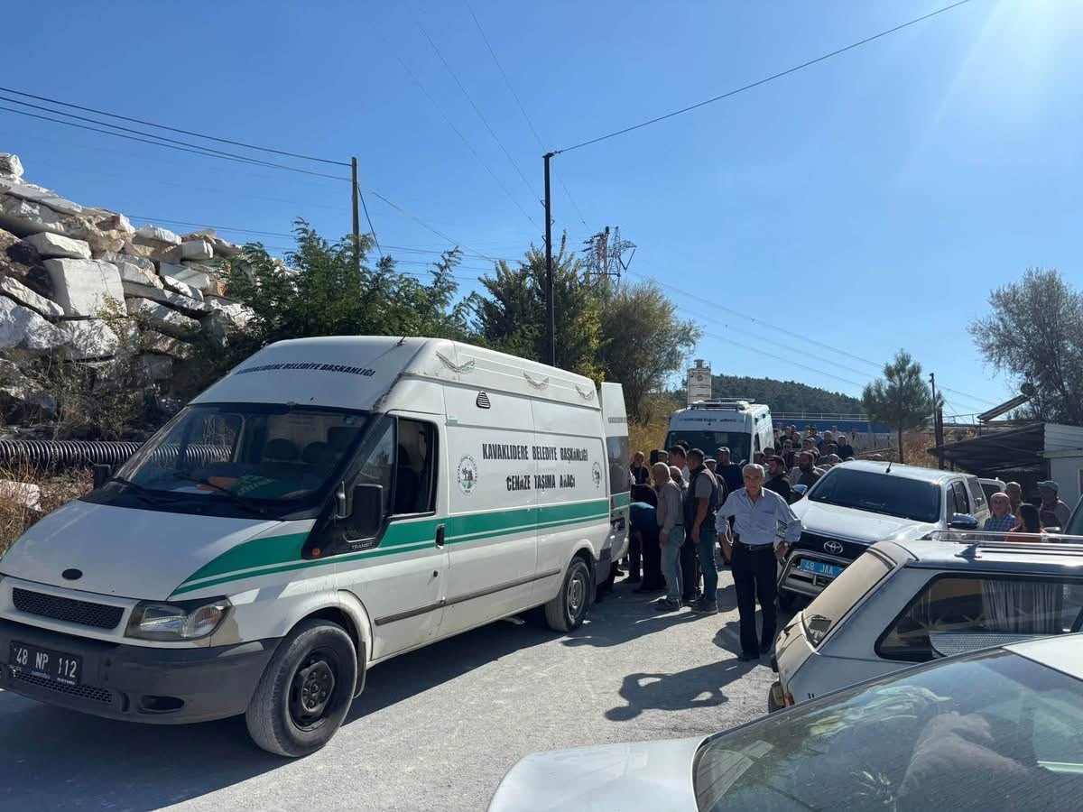 Muğla’da yürek yakan kaza! Yaşlı çift olay yerinde can verdi