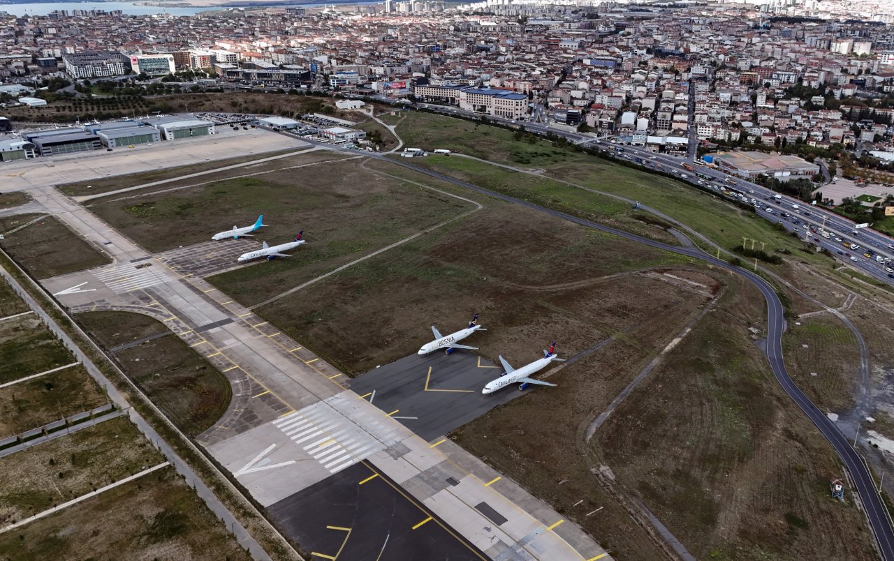Türkiye'nin ünlü hava yolu şirketi iflas etti, uçakları çürümeye terk edildi