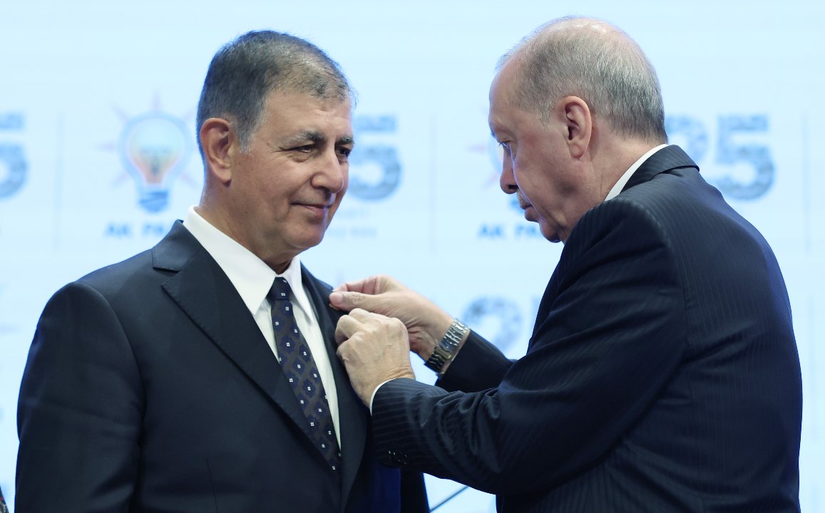 Cemil Tugay, AK Parti'ye geçtikten sonra ilk kez konuştu: Erdoğan'a çok güveniyorum 