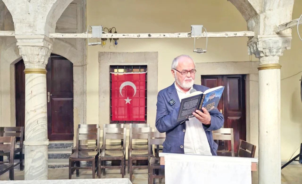 Muhammed Salih'e vefa: Özbekistanlı liderin hayatı kitap oldu