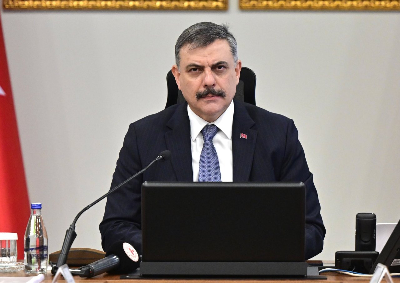 Bakan Çiftçi’den Emniyet’e yeni talimatlar! Okullarda güvenlik çemberi genişliyor