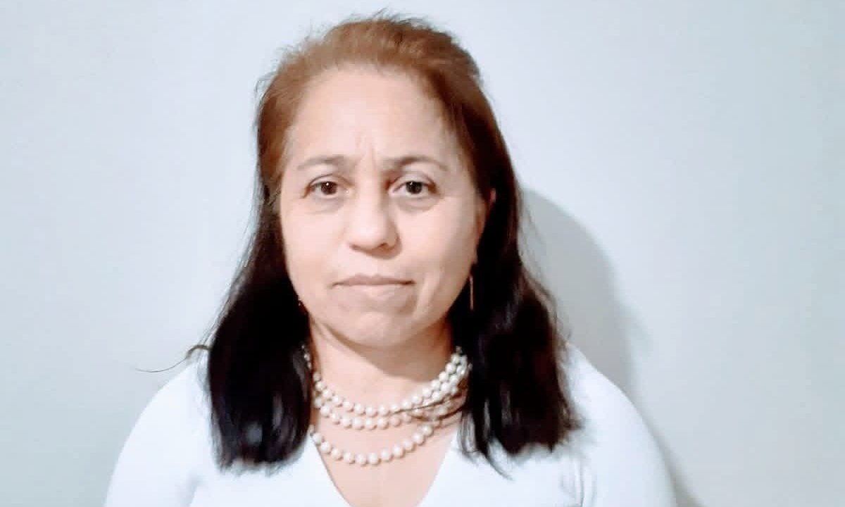 Zülfinaz Tosun (64)