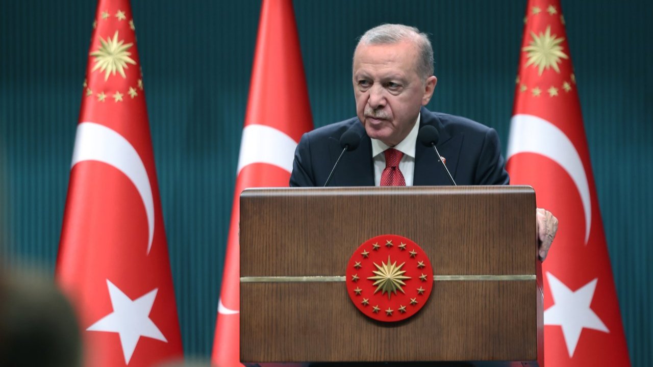 Cumhurbaşkanı Erdoğandan fon soruşturmasında net mesaj:  Bedelini mutlaka ödeyecekler