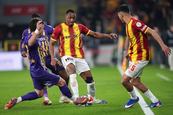 Eyüpspor Göztepe maçı hangi kanalda, saat kaçta nerede izlenir? İşte muhtemel 11ler!