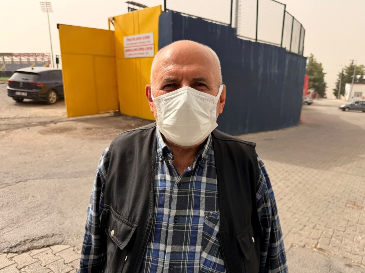 Kentte göz gözü görmüyor! Uzmanlardan yaşlı ve hastalara Dışarı çıkmayın uyarısı
