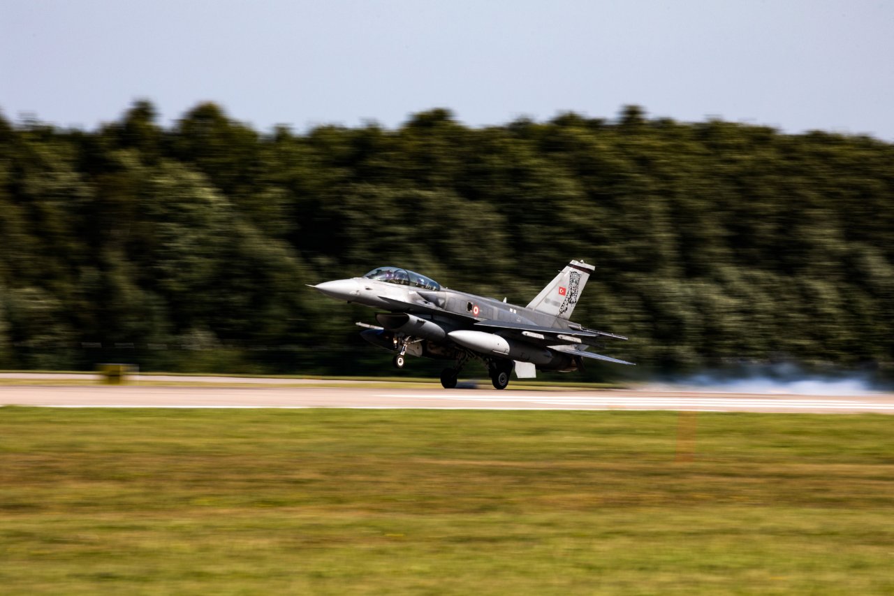 Türk F-16'ları için NATO'dan açıklama! Estonya teşekkür etti