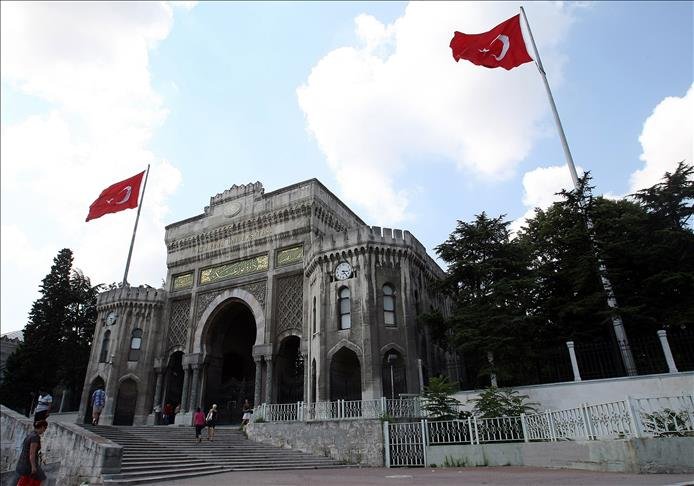YÖK Başkanı Özvar'dan üniversitelere önemli çağrı: Dersler sadeleşsin, hocalar yapay zeka eğitimi alsın