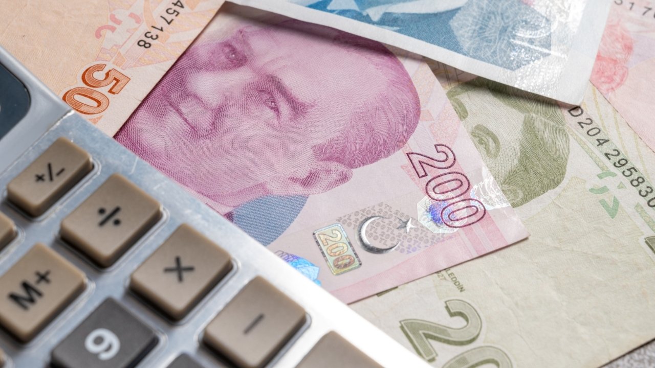 2027 yılı maaş zammında üç senaryo masada: Asgari ücrette net maaş 36 bin TL'yi bulabilir!