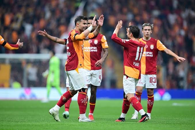 Galatasaray Barcelona muhtemel ilk 11ler: Kimler eksik, kimler oynayacak?