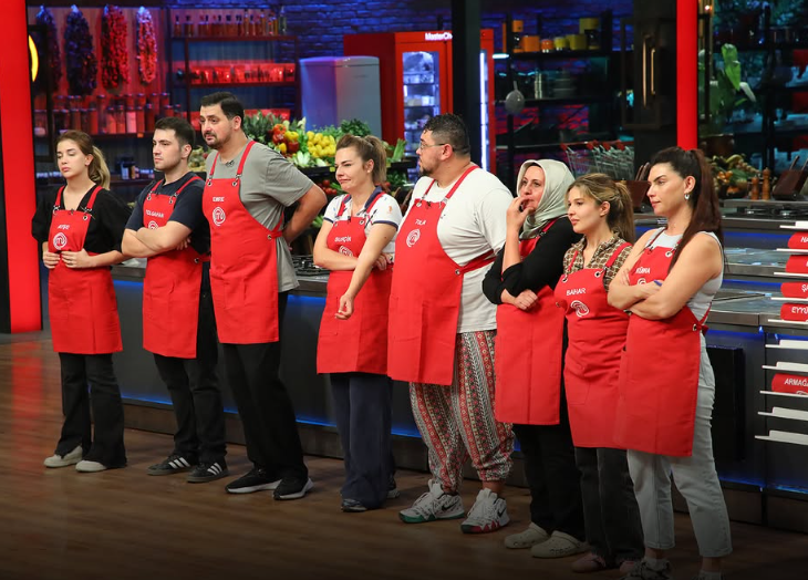 MasterChef kaptanlık oyununu kim kazandı, kim elendi? Mavi ve kırmızı takım kadrosu