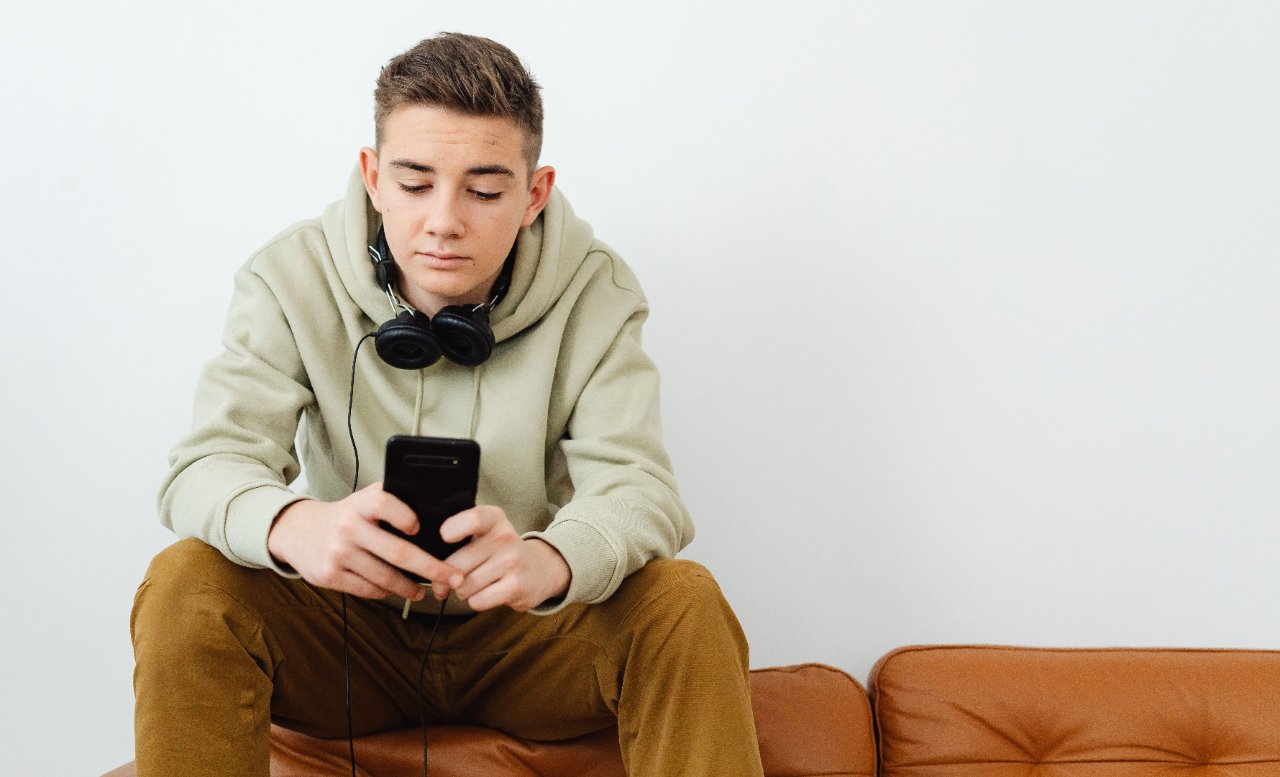 Ofise gitmeden yılda 7,8 milyon TL kazanıyor! Tek ihtiyacı telefon