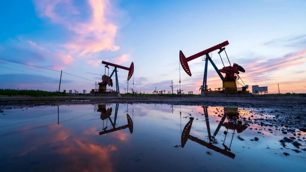 Petrol diken üzerinde! Fiyatlar 4 haftanın zirvesinde