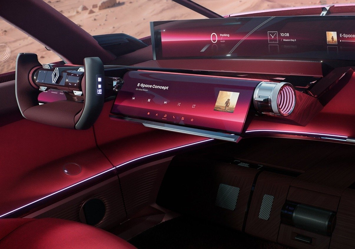 Renault E-Space Concept tanıtıldı: 113 cm ekran Scenic ve Rafale’ye de geliyor