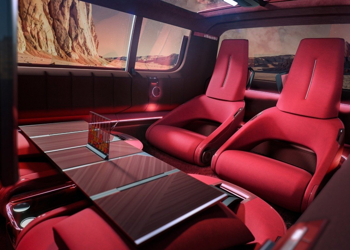 Renault E-Space Concept tanıtıldı: 113 cm ekran Scenic ve Rafale’ye de geliyor