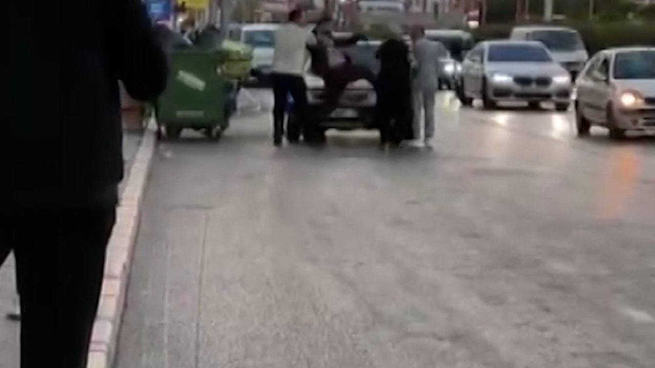 Saldırgan sürücüye ağır yaptırım! 180 bin TL ceza kesilen motosikletli trafikten men edildi