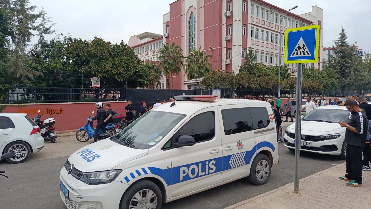 Adana’da 6. sınıfta dehşet! Evden getirdiği bıçakla arkadaşını bıçakladı