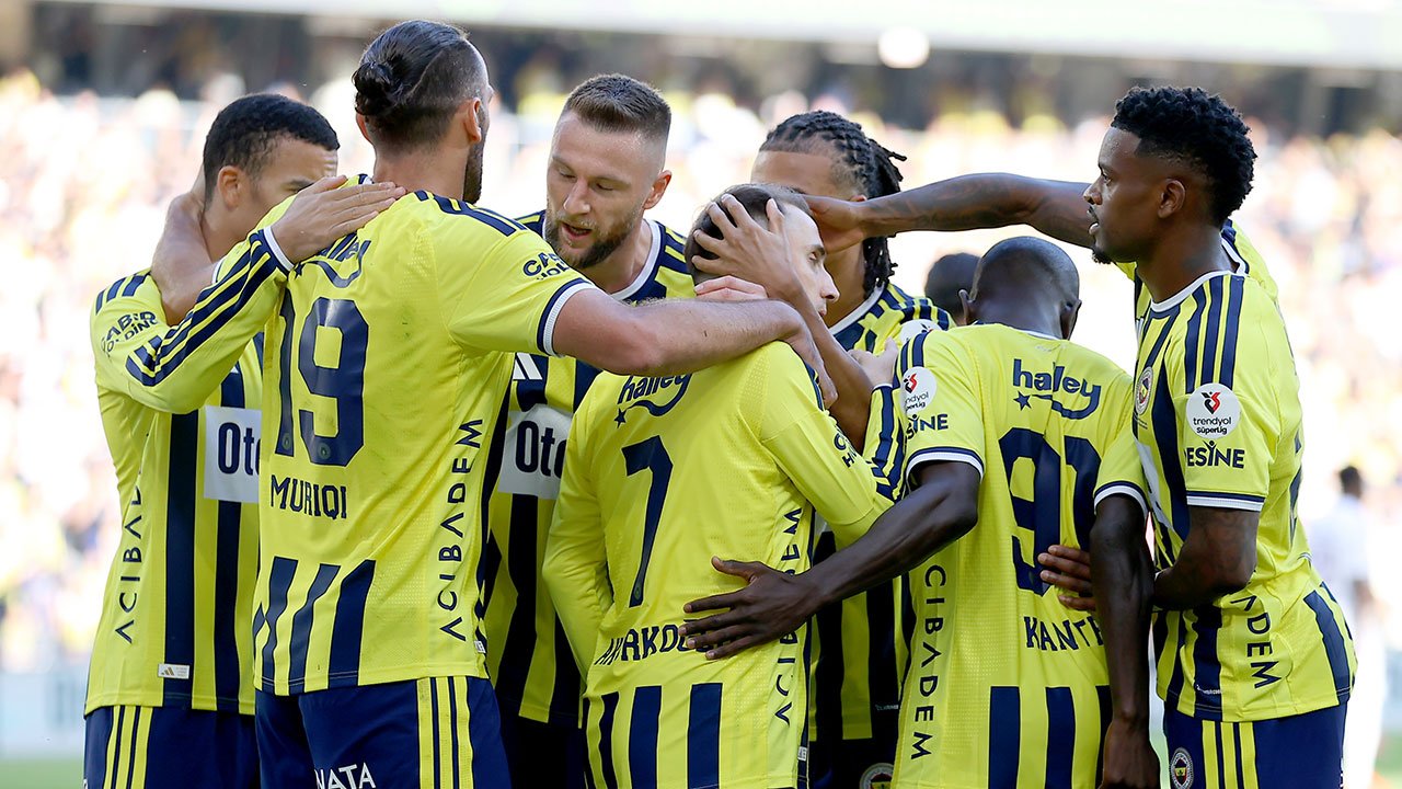 Villa - F.Bahçe maçının muhtemel 11'leri!