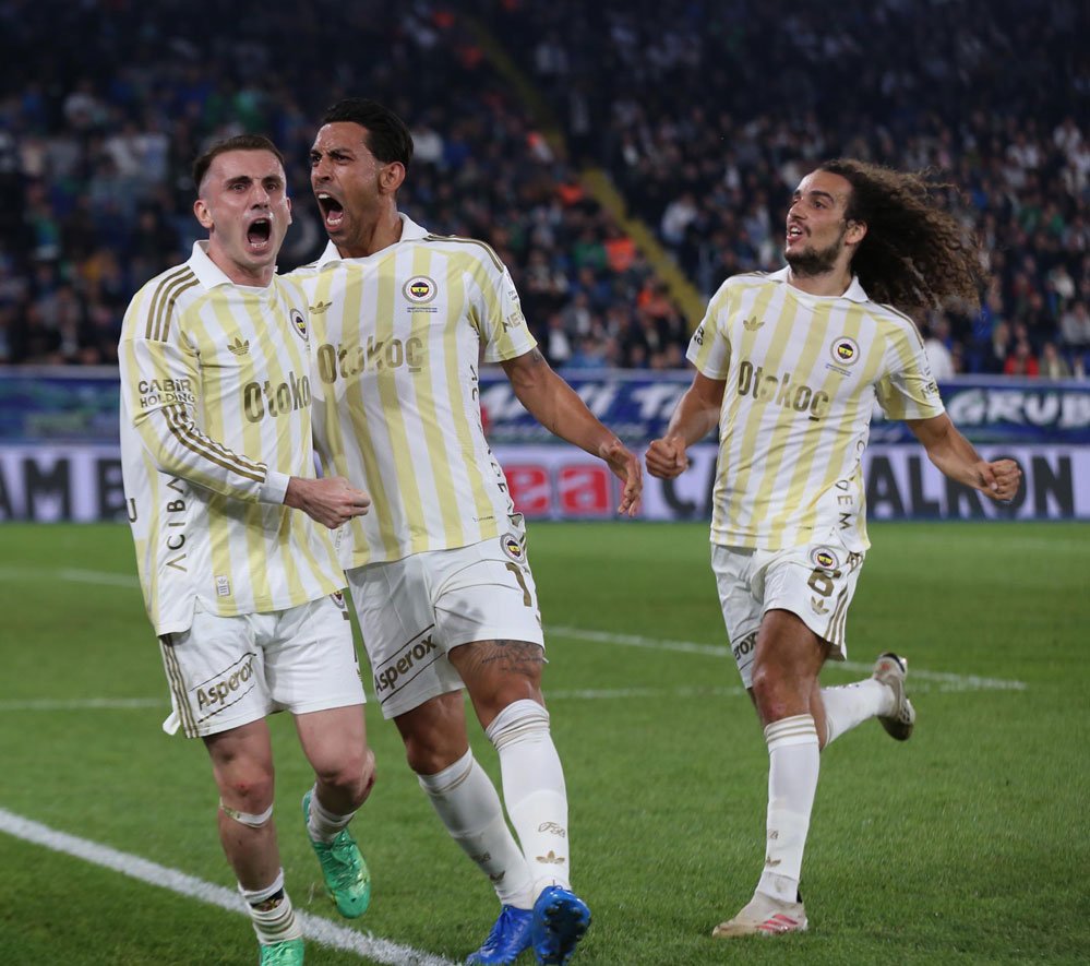 Fenerbahçe Futbol Takımı