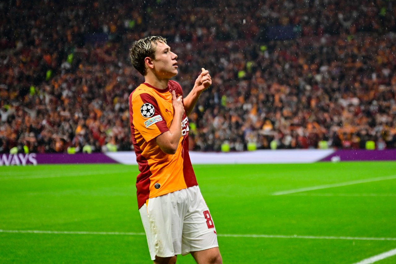 Galatasaray'ın tek golü Rus futbolcu Aleksey Batrakov'dan geldi.