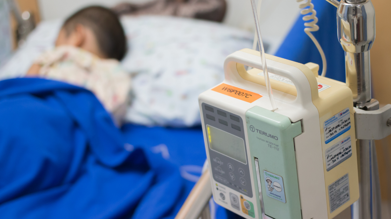 Okulda zehirli gaz paniği! 18 kişi hastanelik oldu