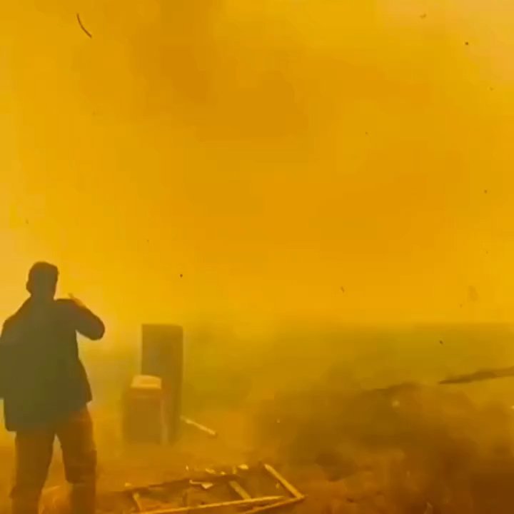 Endonezya’da korkutan manzara! Gökyüzü sarıya döndü, 277 bin kişi hastanelik oldu