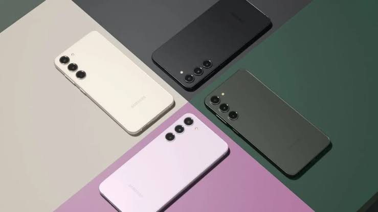 Galaxy S23 serisine One UI 9 geldi: Modelin son büyük Android güncellemesi
