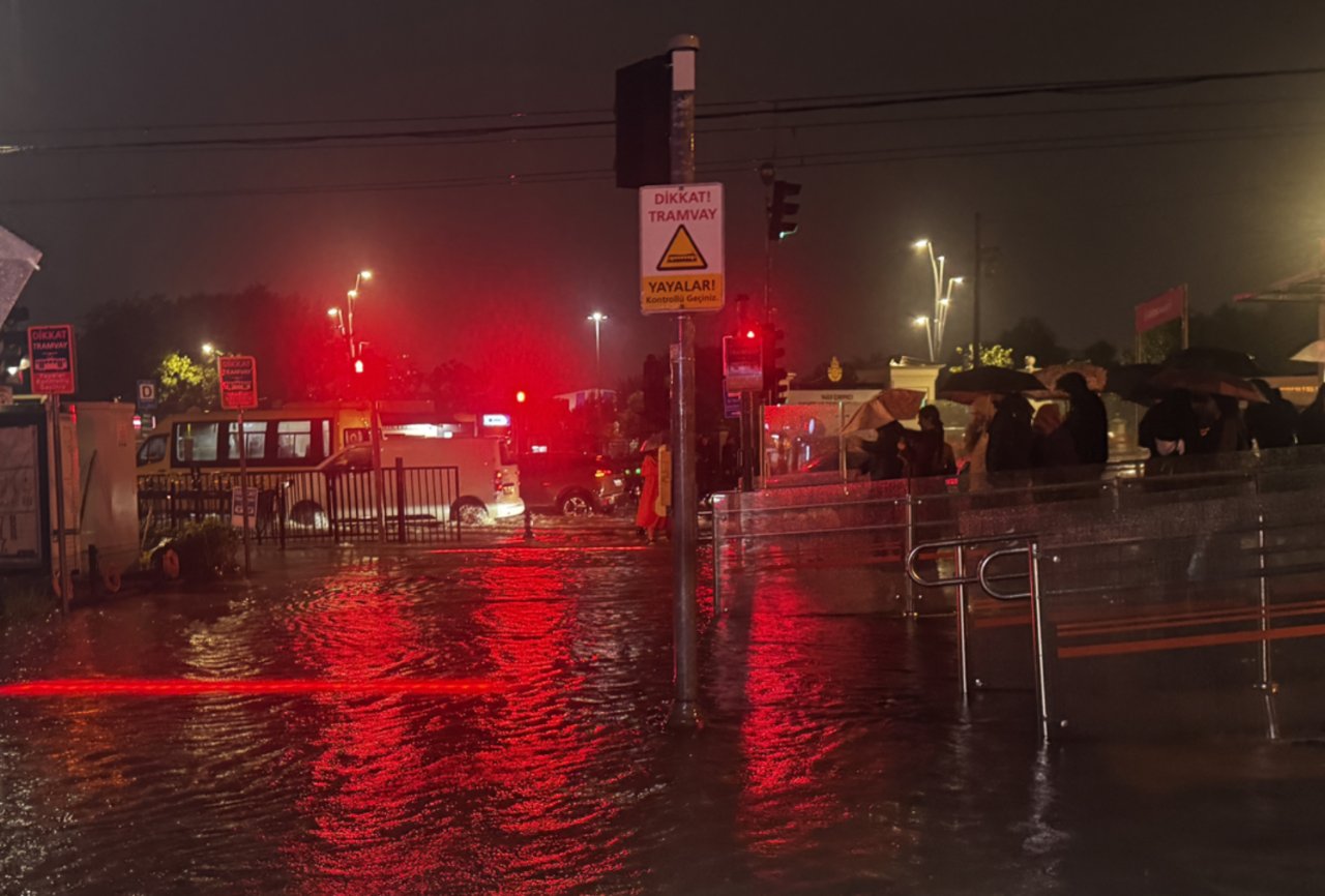 İstanbul'da sağanak ne zamana kadar sürecek? Uzman isim 