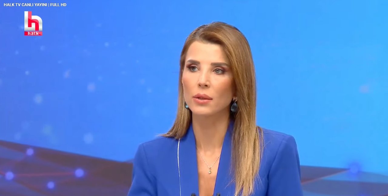 Kayyım atanan Halk TV'de yayının durdurulduğu an! O filmi ekrana verdiler