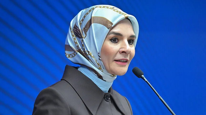 Aile ve Sosyal Hizmetler Bakanı Mahinur Özdemir Göktaş
