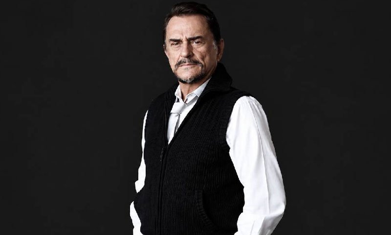 Fabrika Kızı’nın usta sesi Alpay’a veda! Cenaze programı açıklandı