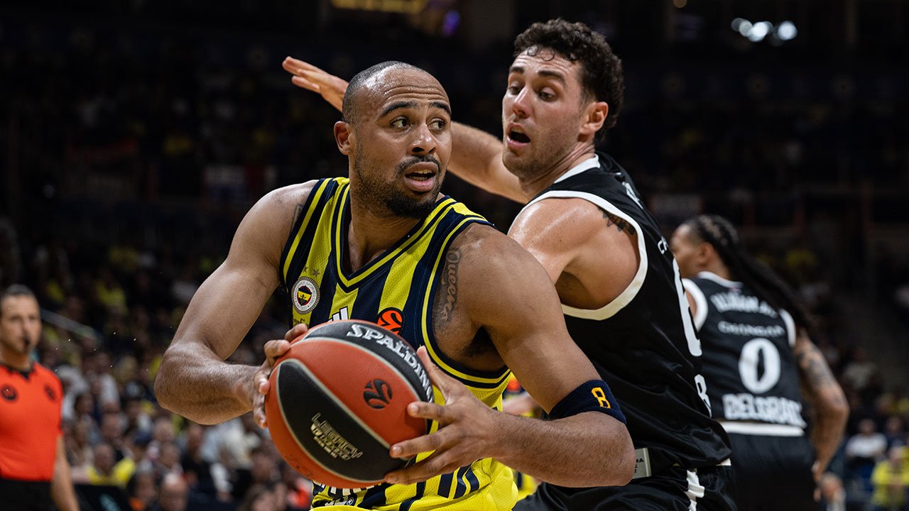 Fenerbahçe, EuroLeague'de rekorla kazandı