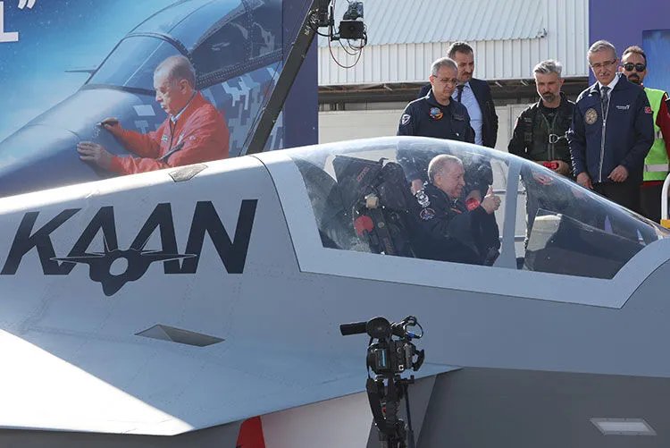 Fransa'nın Rafale sattığı ülke KAAN'ı seçti! "Ankara jeopolitik zafer kazandı"