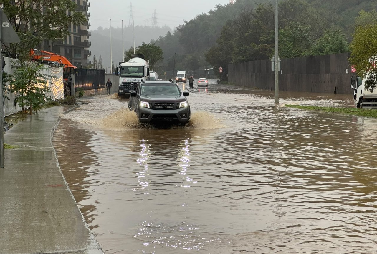 Kemerburgaz Caddesi