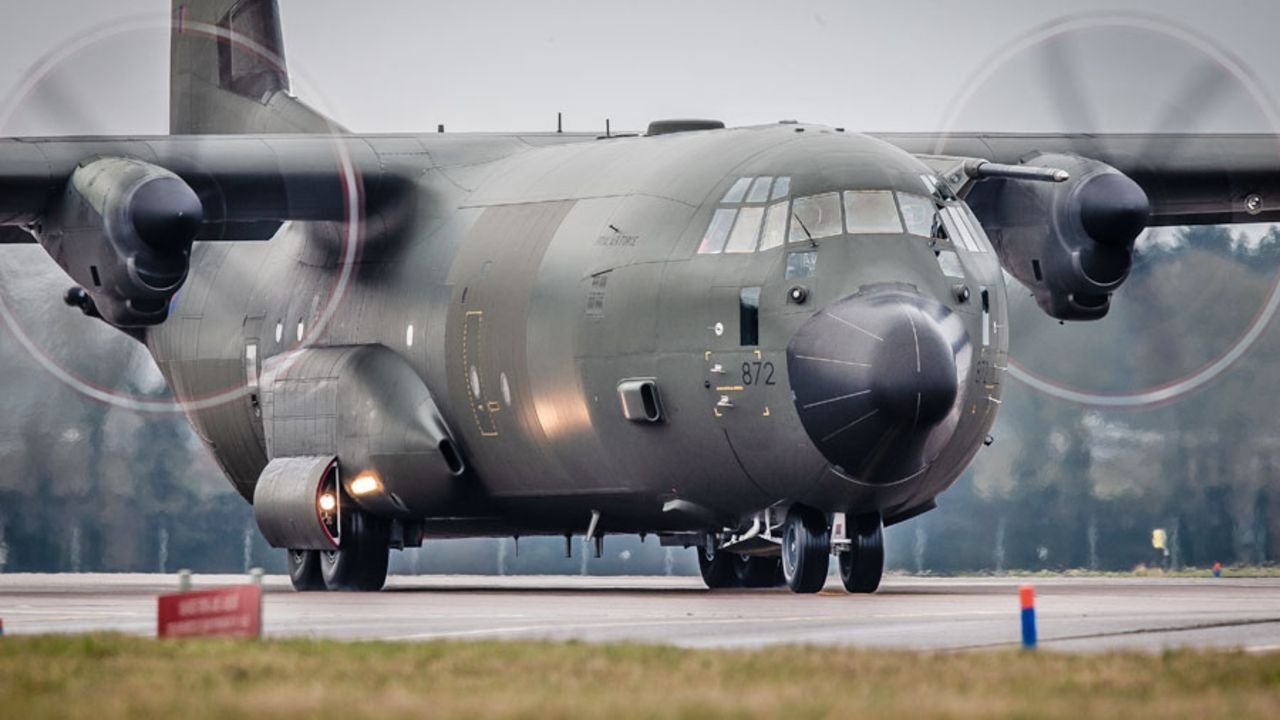 C-130J uçağı