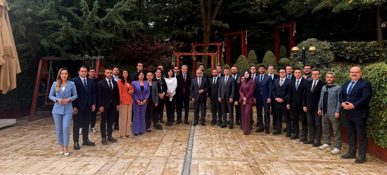 Cumhurbaşkanlığı Hukuk Politikaları Kurulu Başkanvekili Mehmet Uçum, gazetecilerle bir araya geldi.