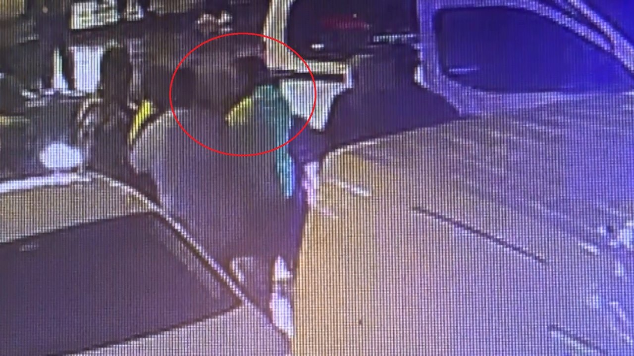 “Takviye” sözünü duyunca çılgına döndü! Polise kafa attı