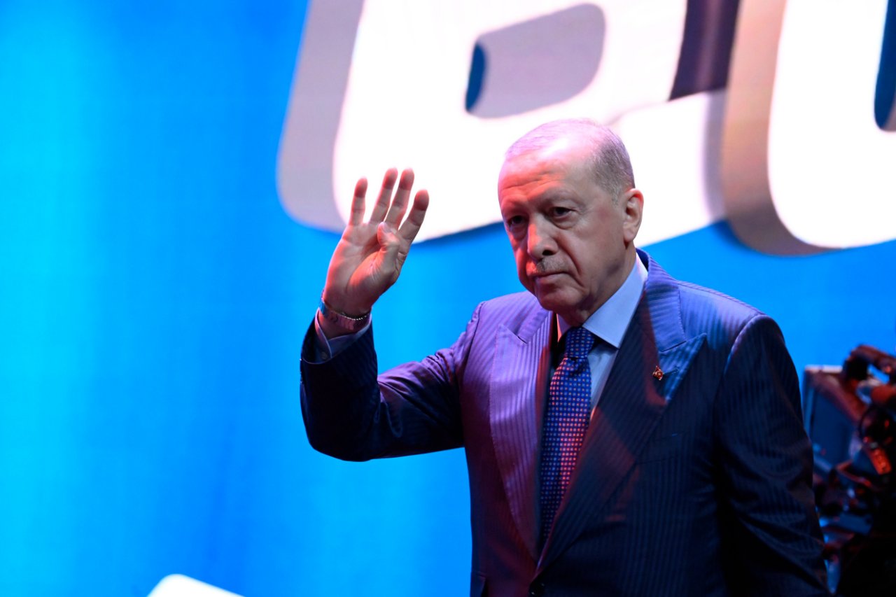 Cumhurbaşkanı Erdoğan'dan fon soruşturması için net mesaj: "3 önceliğimiz var" diyerek duyurdu