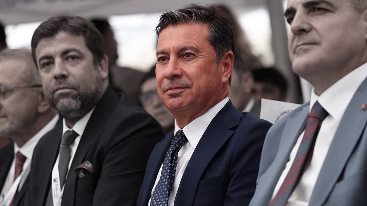 Muğla Büyükşehir Belediye Başkanı Ahmet Aras CHP'den istifa etti