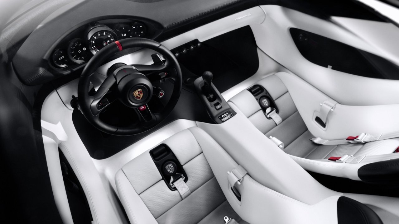 Porsche’den yeni bir süper otomobil: Mission S tanıtıldı