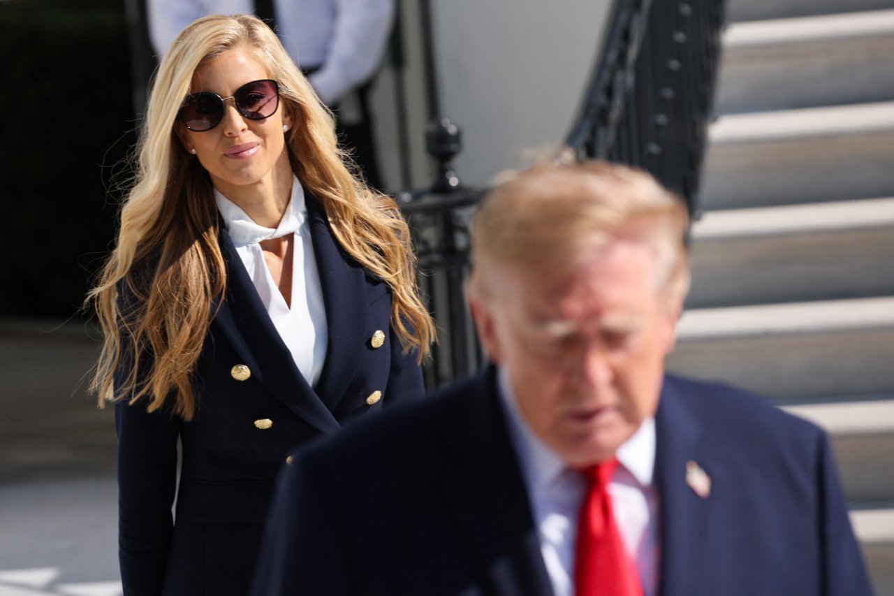 Trump'ın yeni sözcüsü, hukuk camiasını karıştırdı! ‘Avukatım’ dedi, ruhsatı çıkmadı