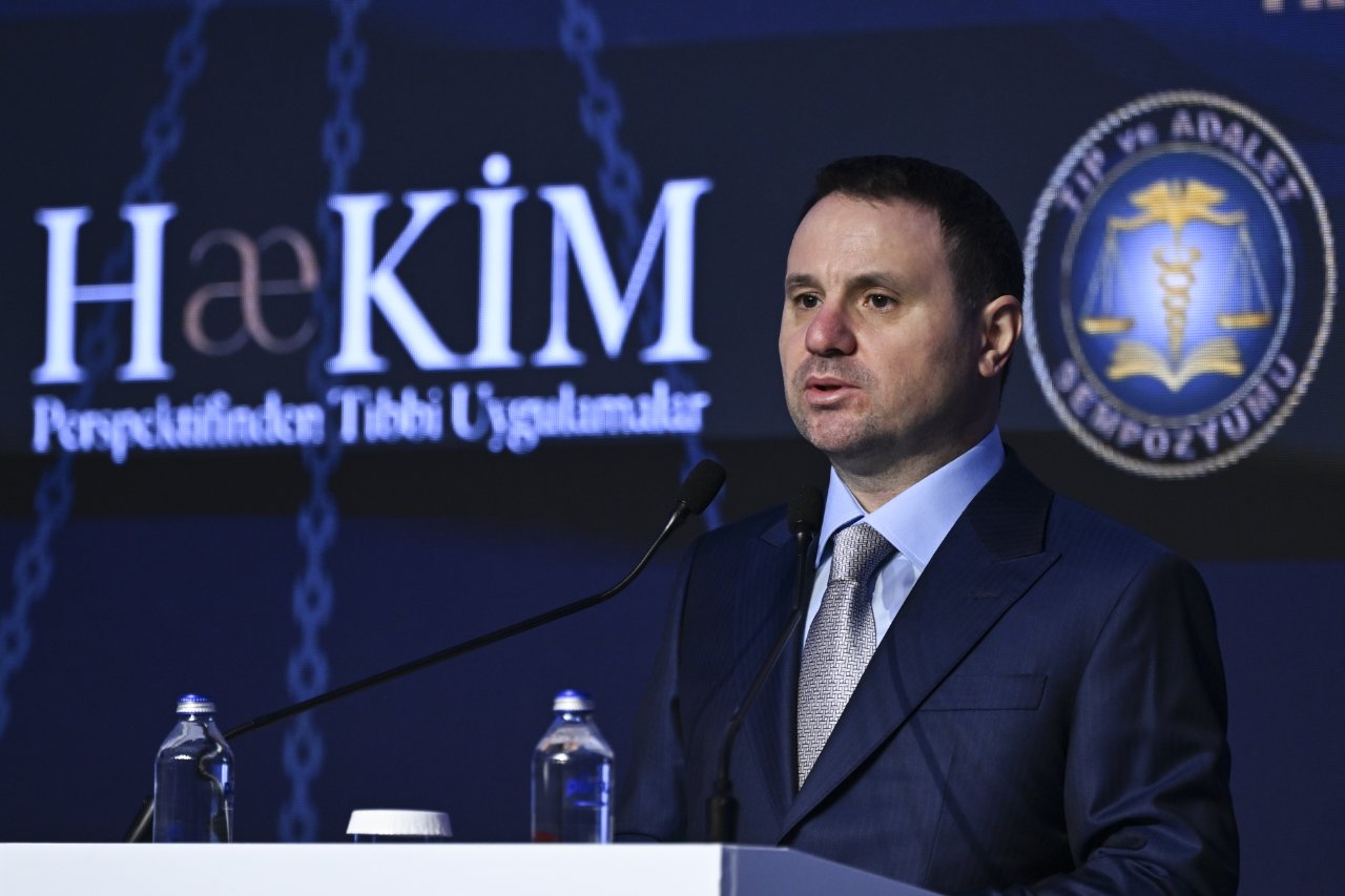 Bakan Gürlekten sağlıkta şiddete sert mesaj: Kırmızı çizgimiz!