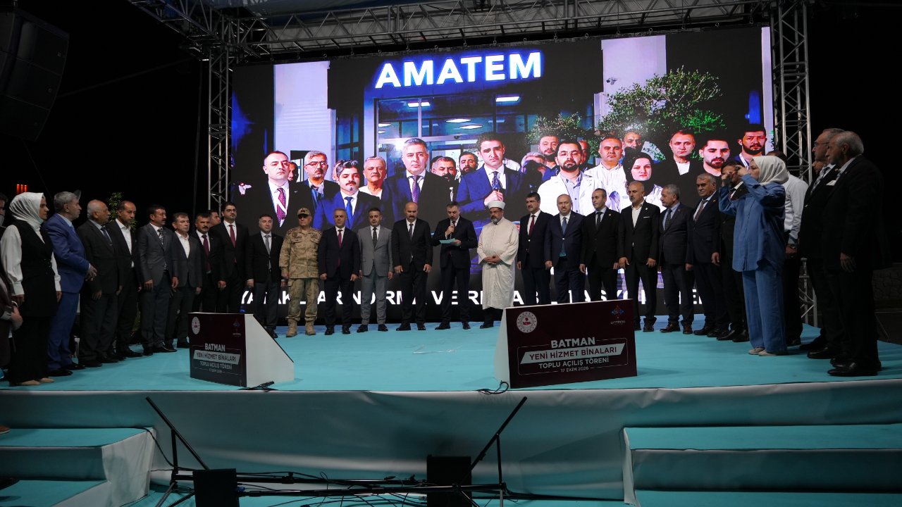 Batman’da dev projelerin kurdelesi kesildi! Bakan Çiftçi: Terörsüz Türkiye’de daha çok yatırım, daha çok iş var