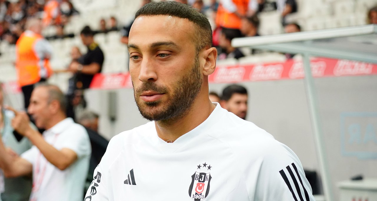 Cenk Tosun, Beşiktaş'ta 227 maçta 96 gol attı ve 30 asist yaptı.
