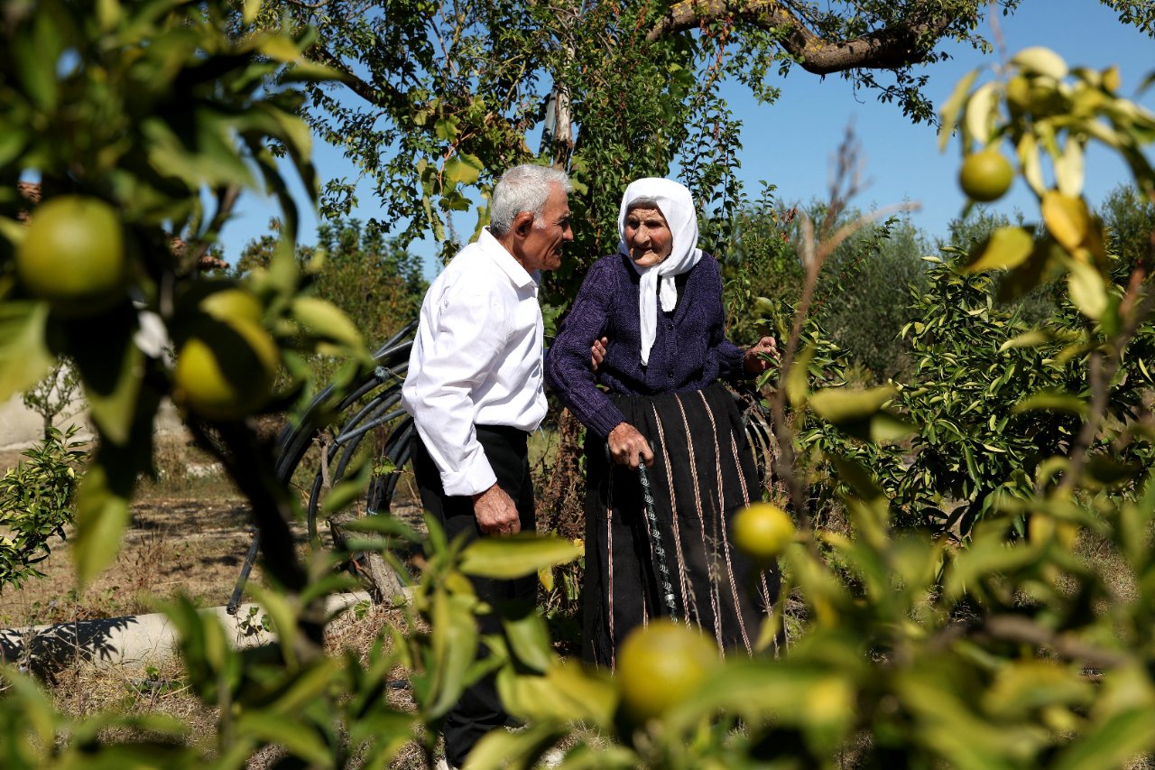 Dünyanın en yaşlı kadını! Hayatta olduğuna inanmayıp maaşını kestiler 