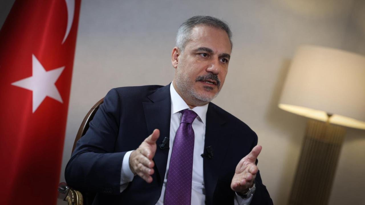 "Hakan Fidan gizli görüşme yaptı" iddiasına Bakü'den yalanlama: Azerbaycan halkını Türkiye'ye karşı kışkırtmayı amaçladılar