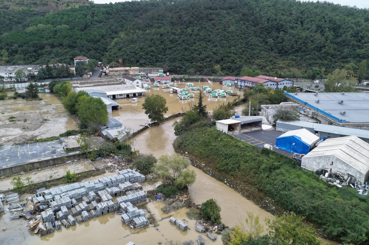İstanbula turuncu kodlu uyarı! Meteoroloji saat verdi: 8 ilçeye dikkat